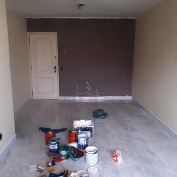 Apartamento em Santos, bairro Encruzilhada