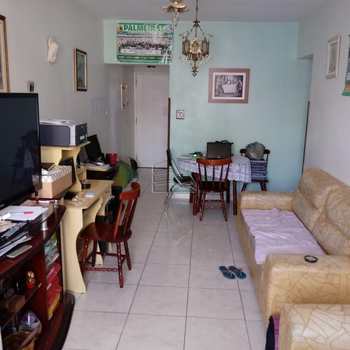 Apartamento em Santos, bairro Gonzaga