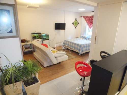 Apartamento, código 1097 em São Vicente, bairro Centro