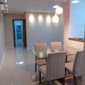 Apartamento em Santos, bairro Gonzaga