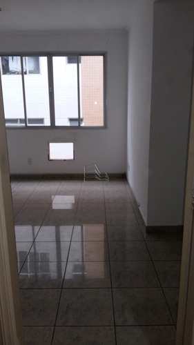 Apartamento, código 1107 em Santos, bairro Embaré