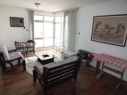 Apartamento, código 1116 em Santos, bairro Pompéia