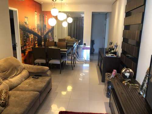 Apartamento, código 1139 em Santos, bairro José Menino