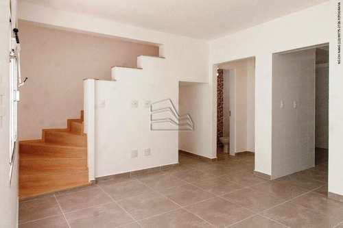 Casa, código 1219 em Santos, bairro Macuco