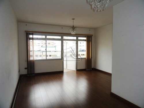 Apartamento, código 1233 em Santos, bairro Gonzaga