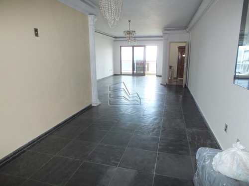 Apartamento, código 1240 em Santos, bairro Gonzaga