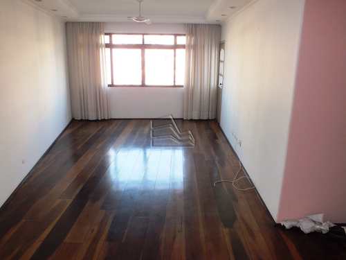 Apartamento, código 1272 em Santos, bairro José Menino
