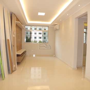 Apartamento em Santos, bairro José Menino