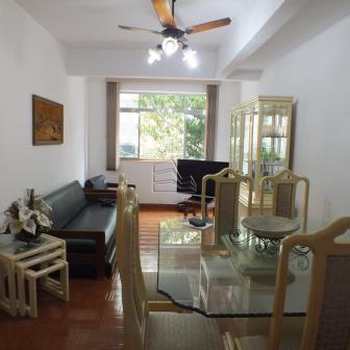 Apartamento em Santos, bairro José Menino