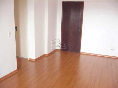 Apartamento, código 1345 em Santos, bairro Estuário
