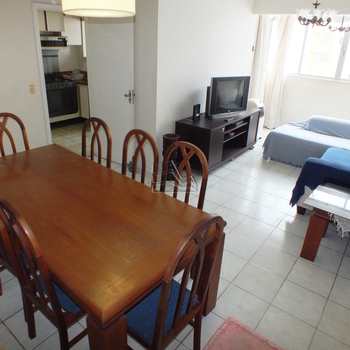 Apartamento em São Vicente, bairro Centro