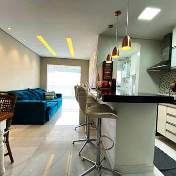 Apartamento em Santos, bairro José Menino