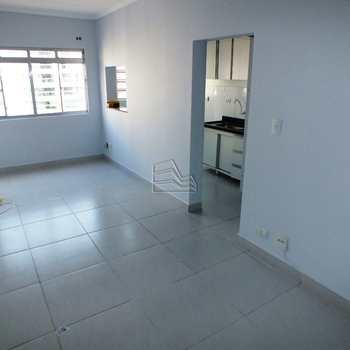 Apartamento em São Vicente, bairro Itararé