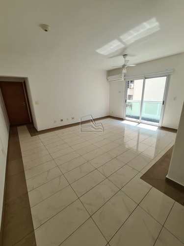 Apartamento, código 1628 em Santos, bairro Embaré