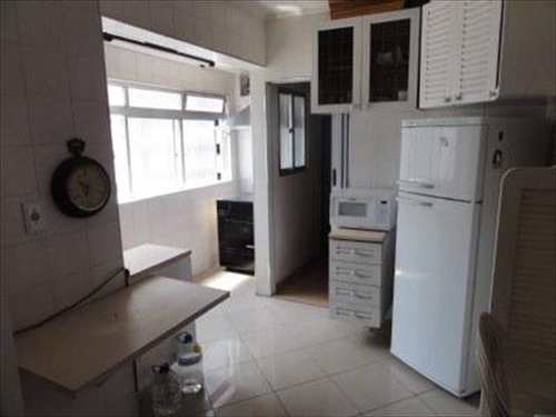 Apartamento, código 6165 em Santos, bairro Gonzaga