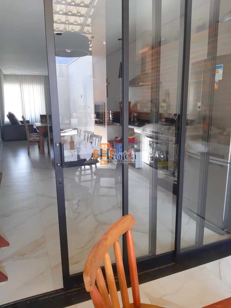 Casa de Condomínio em Sorocaba, no bairro Morros