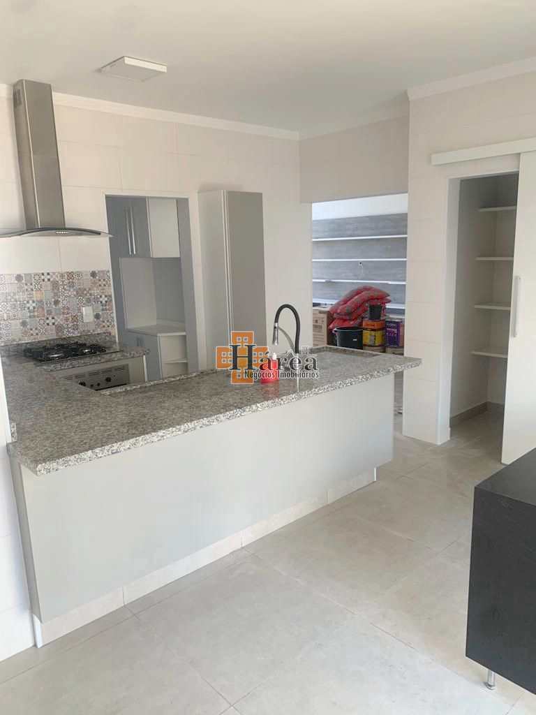 Casa de Condomínio em Sorocaba, no bairro Villa do Bosque