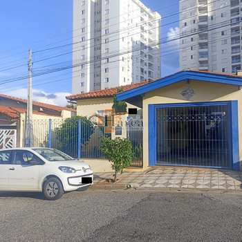 Casa em Sorocaba, bairro Vila Progresso