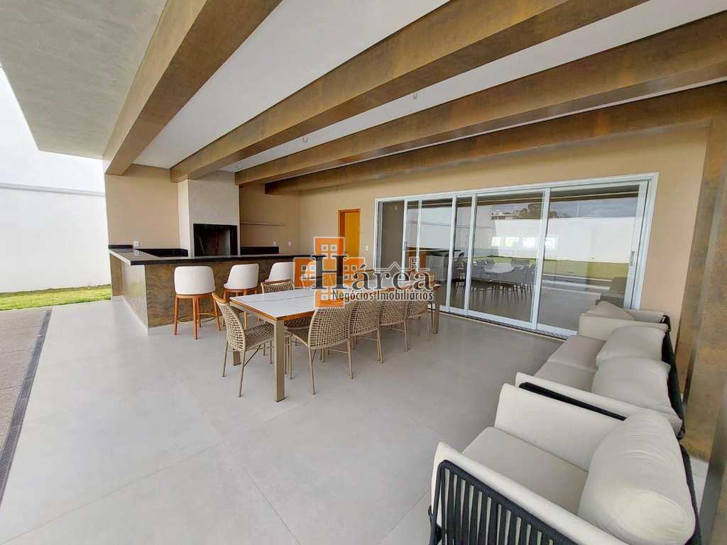 Casa de Condomínio em Sorocaba, no bairro Saint Patrick