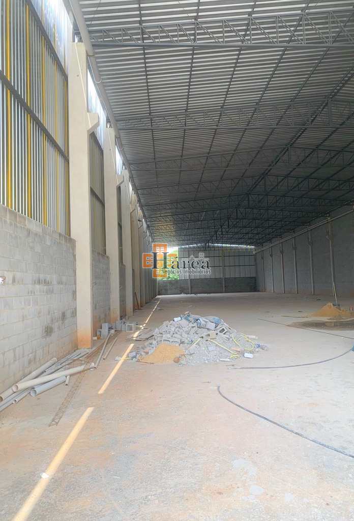 Armazém Ou Barracão em Salto de Pirapora, no bairro Jardim dos Ipês