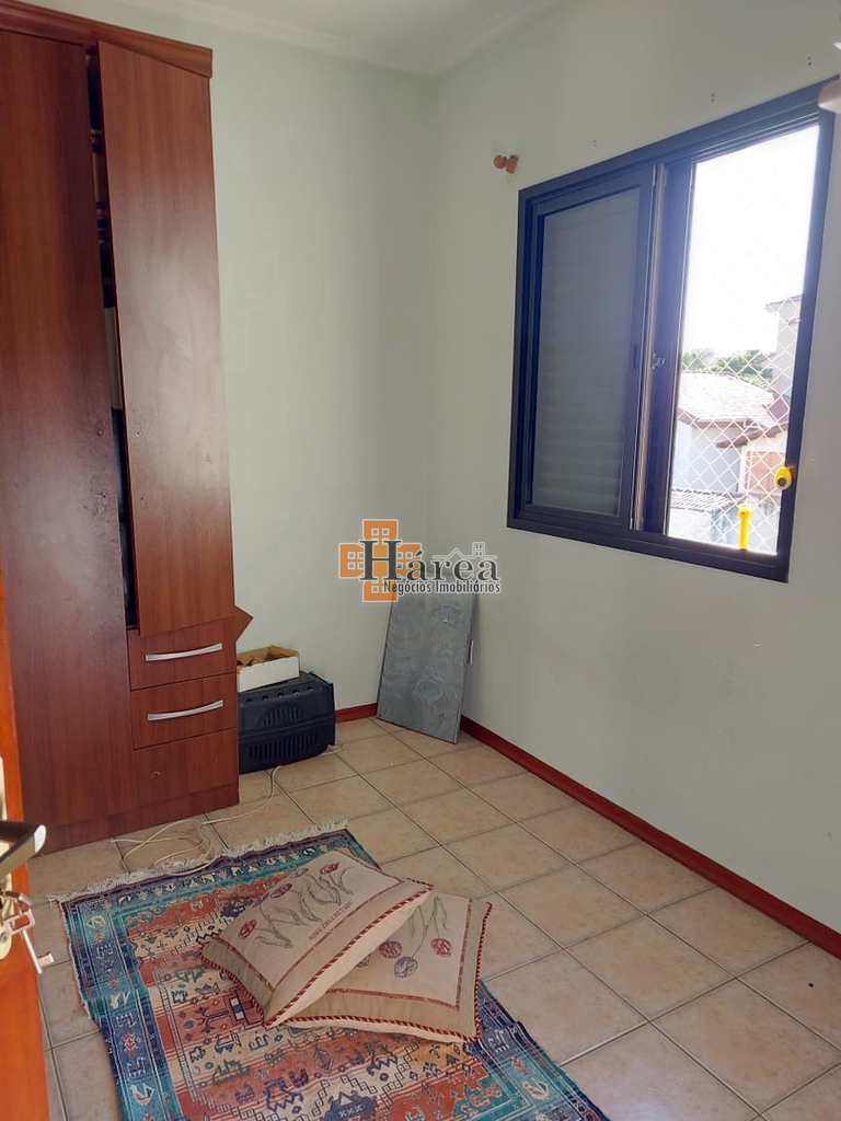 Apartamento em Sorocaba, no bairro Vila Haro