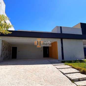 Casa de Condomínio em Votorantim, bairro Green Valley