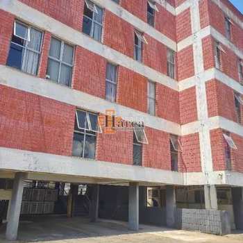 Apartamento em Sorocaba, bairro Jardim Saira