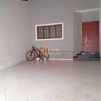 Casa em Sorocaba, bairro Vila Haro