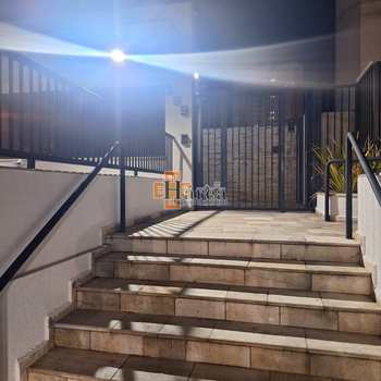 Apartamento em Sorocaba, bairro Jardim Emília