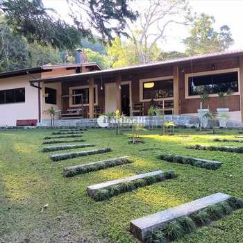 Casa em Santo Antônio do Pinhal, bairro Centro