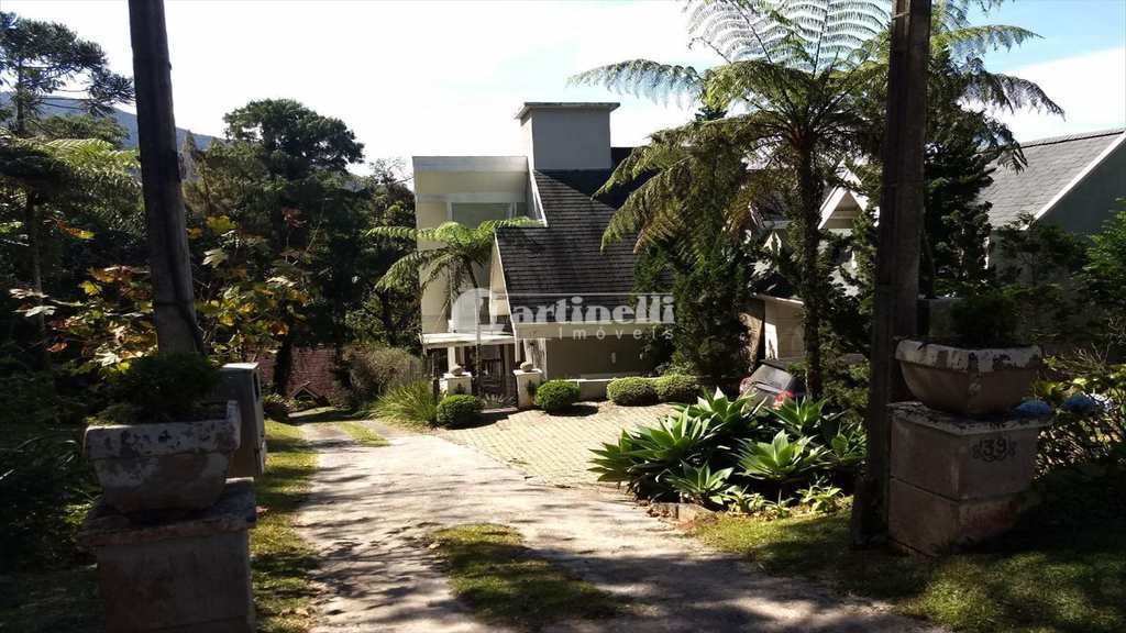 Casa de Condomínio em Santo Antônio do Pinhal, no bairro Centro