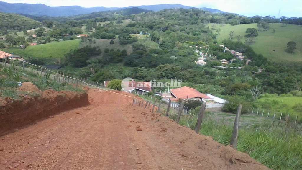 Terreno em Santo Antônio do Pinhal, no bairro Santa Cruz