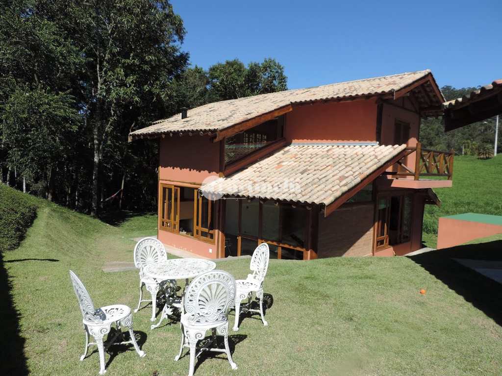Casa de Condomínio em Santo Antônio do Pinhal, no bairro Rio Preto
