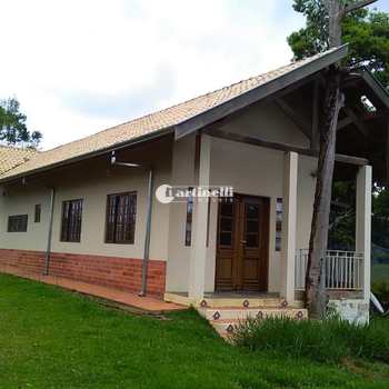 Casa em Santo Antônio do Pinhal, bairro Zona Rural