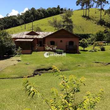 Sítio em Santo Antônio do Pinhal, bairro Rural