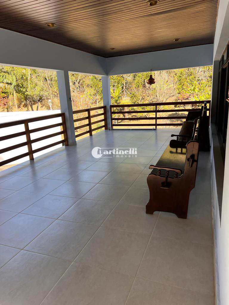 Chácara em Santo Antônio do Pinhal, no bairro 13 Km