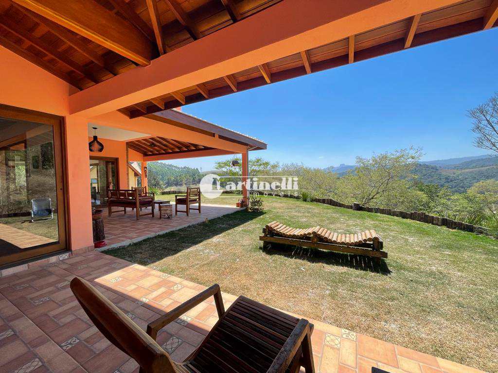 Casa de Condomínio em Santo Antônio do Pinhal, no bairro 6 Km