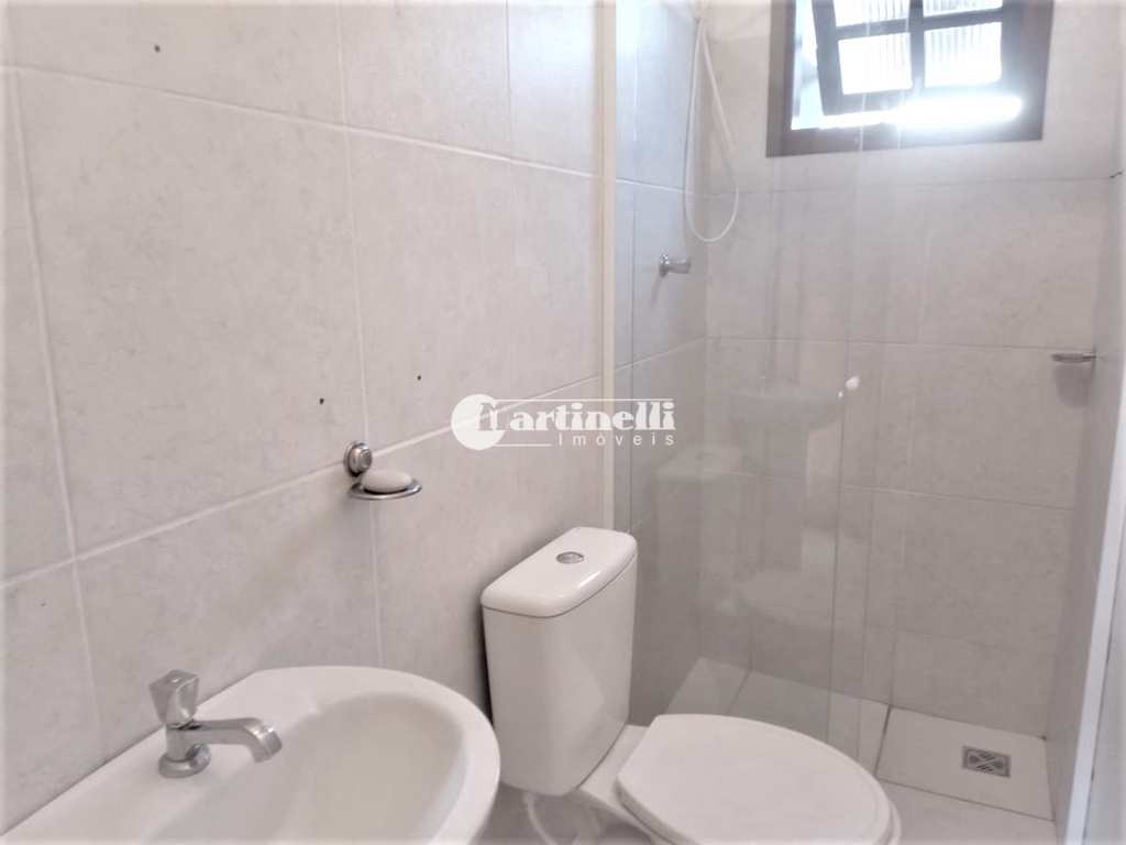 Casa em Santo Antônio do Pinhal, no bairro Centro