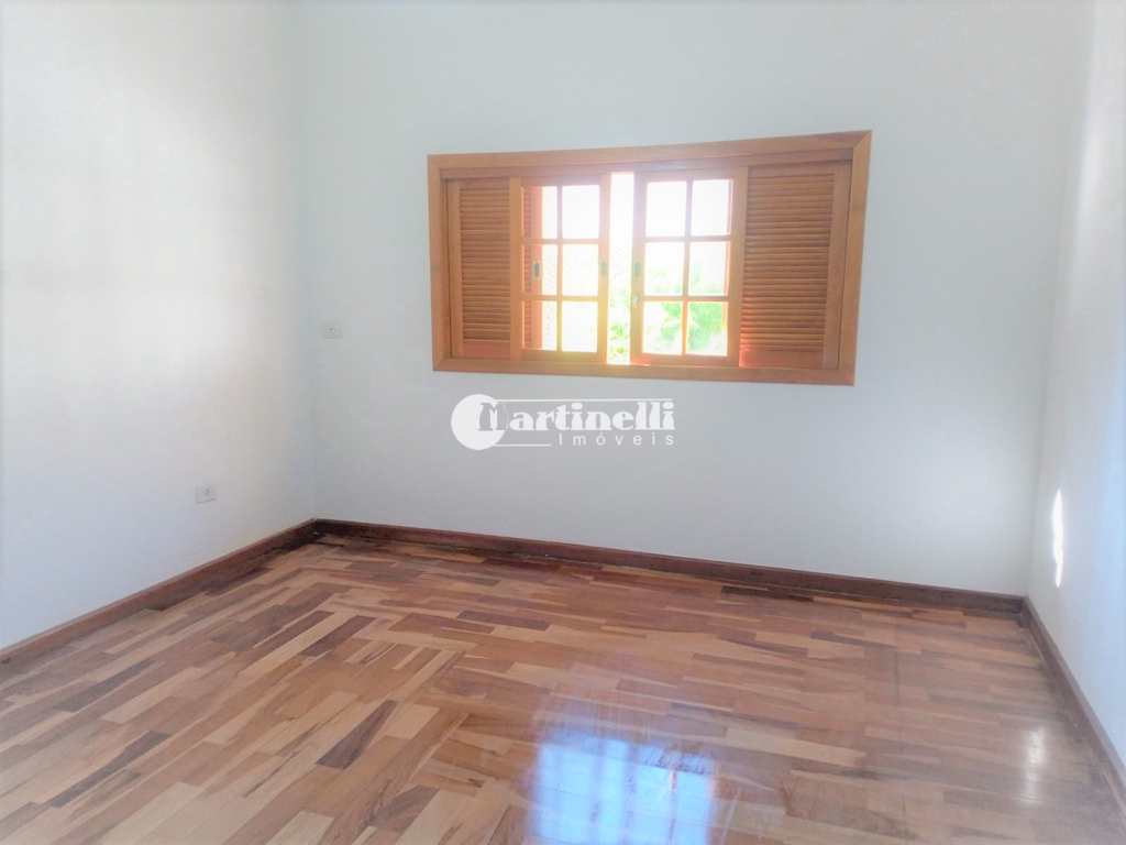 Casa em Santo Antônio do Pinhal, no bairro Centro