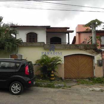 Casa em Salvador, bairro Pituaçu