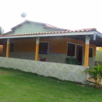 Casa em Monte Gordo, bairro Monte Gordo
