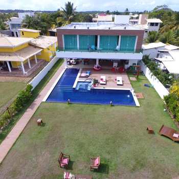Casa em Camaçari, bairro Guarajuba (Monte Gordo)