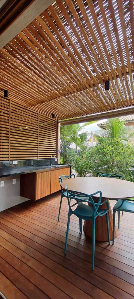 Apartamento em Mata de São João, no bairro Praia do Forte