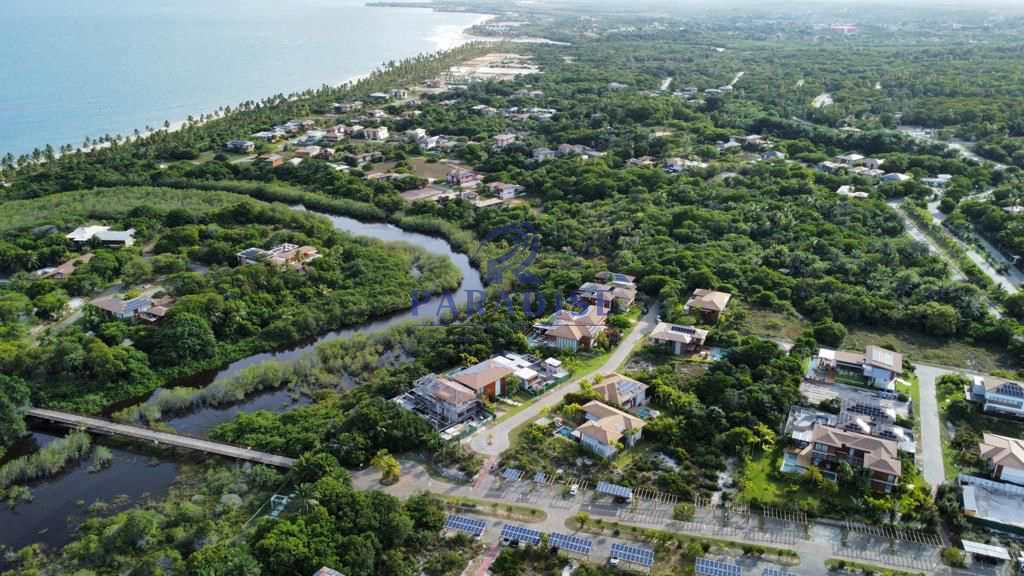 Terreno em Mata de São João, no bairro Praia do Forte