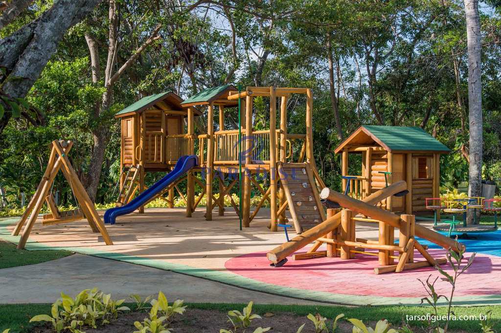 Terreno em Mata de São João, no bairro Praia do Forte