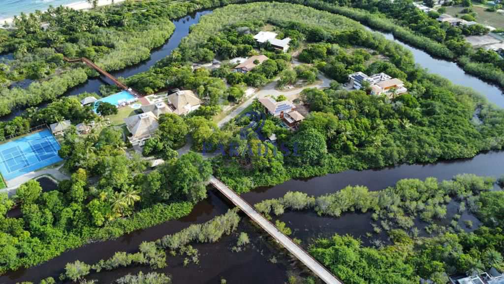 Terreno em Mata de São João, no bairro Praia do Forte