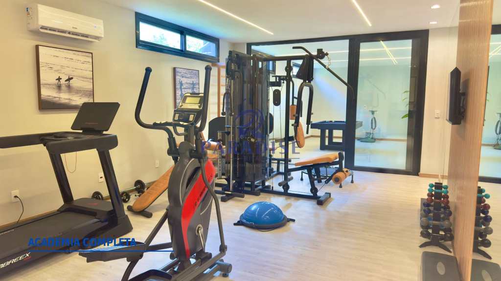 Casa em Camaçari, no bairro Guarajuba (Monte Gordo)