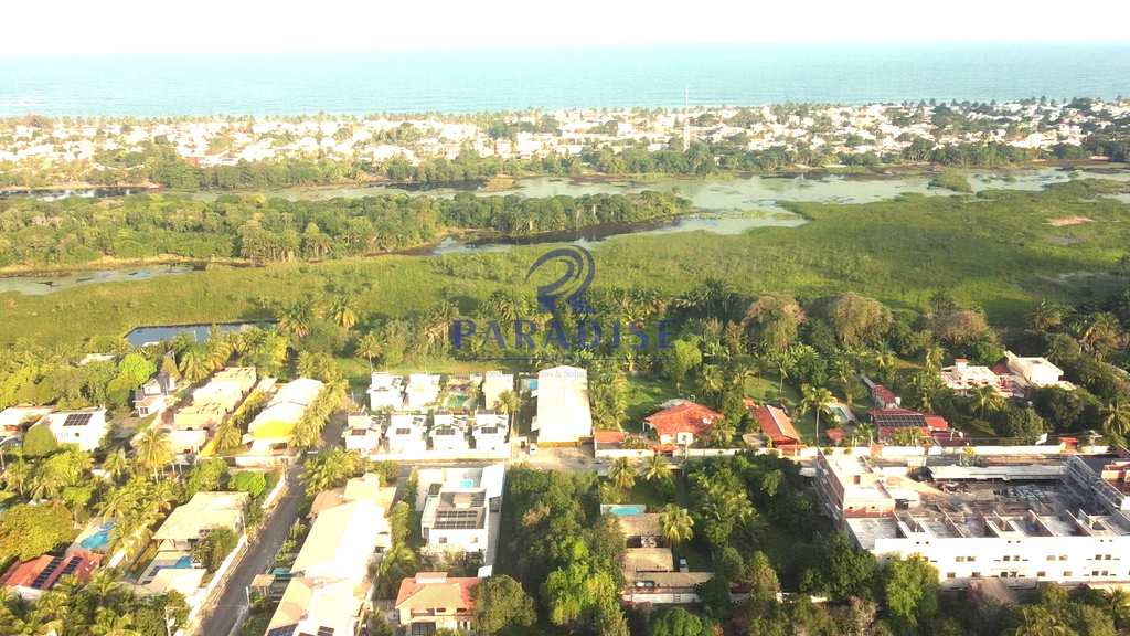 Apartamento em Camaçari, no bairro Guarajuba (Monte Gordo)