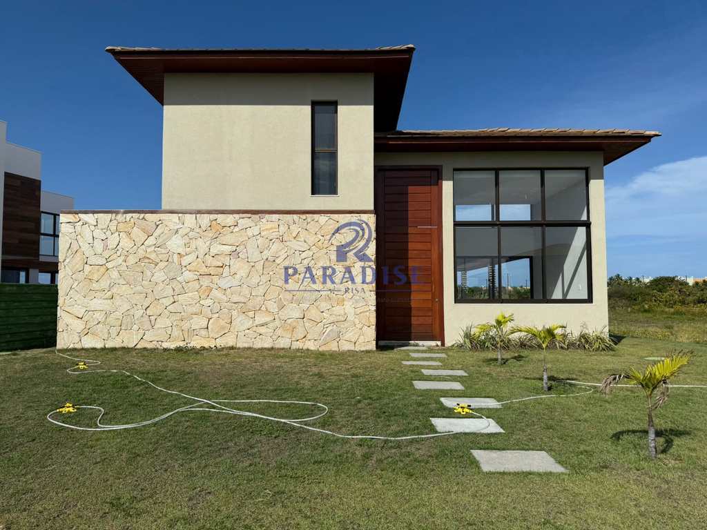 Casa em Mata de São João, no bairro Praia do Forte