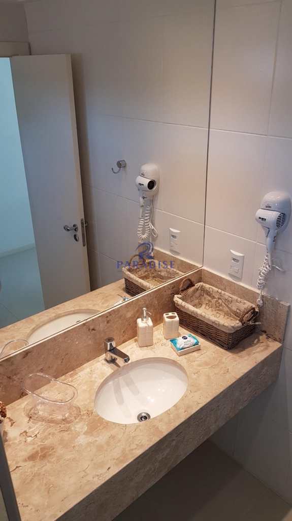 Casa em Camaçari, no bairro Itacimirim
